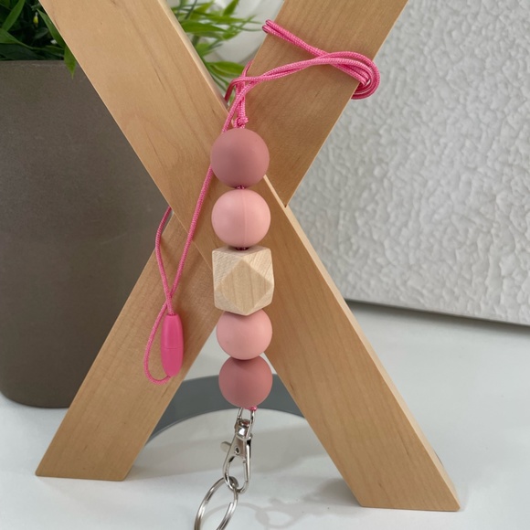 Bracelet Keychain Silicone Wood Beads/Lanyard Teacher Badge Holder Gift Set - Picture 6 of 6